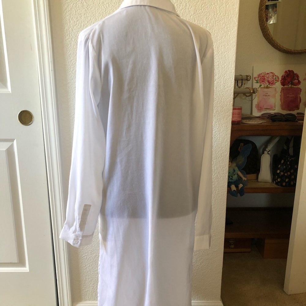Small Button Down Top - Picture 2 of 3